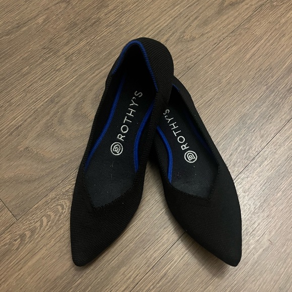 Rothy’s Black Pointed Toe Flats - Picture 1 of 8